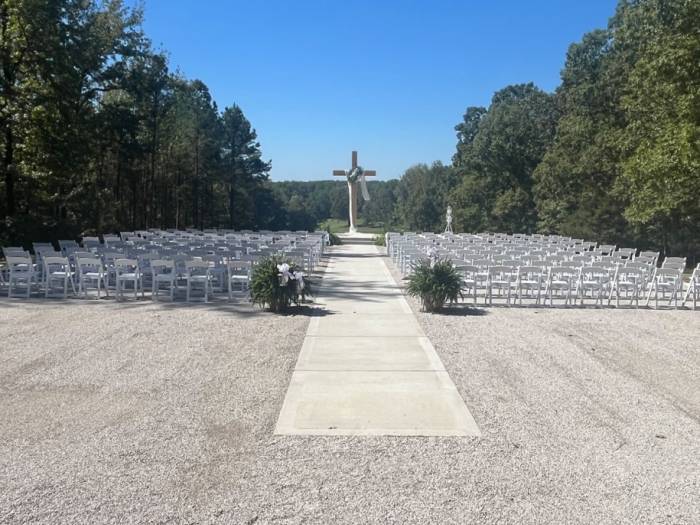 [Introducing the THE CROSS Outdoor Wedding Venue location!]