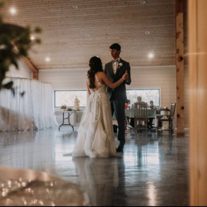 Imagine a beautiful lodge wedding!
